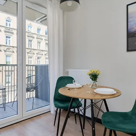 Apartment Cozy Nadodrze For 3 Guests With Balcony By Renters *