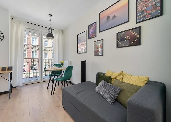 Cozy Nadodrze For 3 Guests With Balcony By Renters